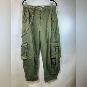 Cult Gaia x Gap Barrel Cargo Pants Green SIZE 10
NEW